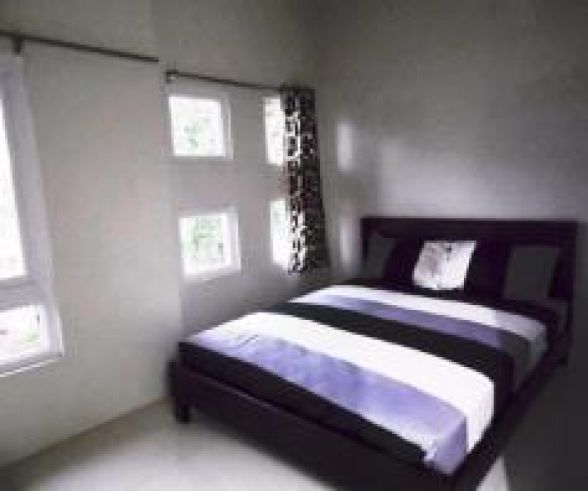 2 Bedroom Fully Furnished Town House with Pool for rent - 35K03