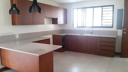 "3BR Spacious House &amp; Lot For Rent Near Friendship, Angeles City"02