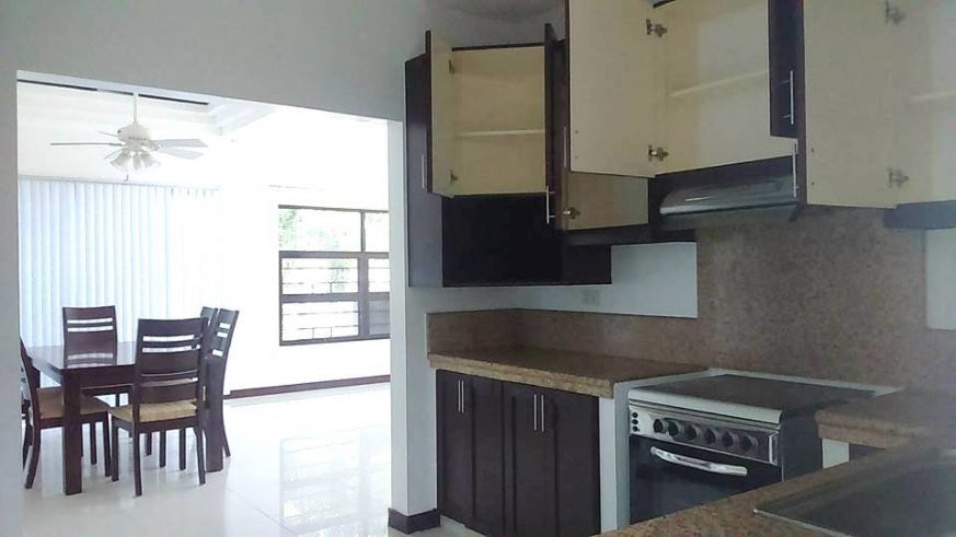 Comfy House with 3 BR for rent in Hensonville - 50K04