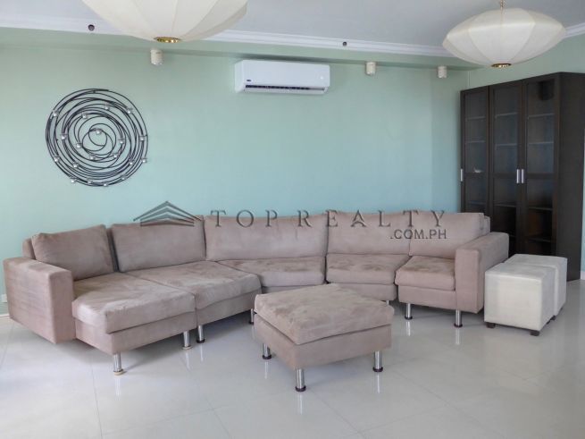 Impeccable and Captivating Three Bedroom Unit for Lease at Penhurst Pa03