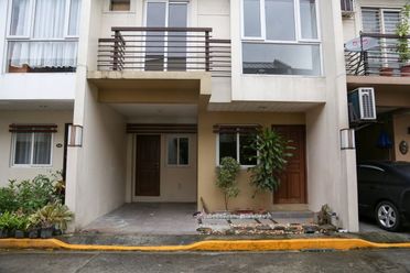 3 Bedroom Townhouse in Quezon City02