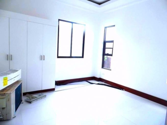 For Rent Furnished Modern House In Angeles City03