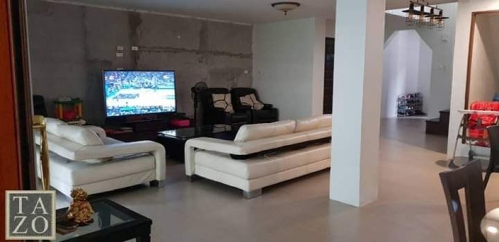 "3 storey Fully furnished Brand New House and Lot in Merville, Paranaqu"04