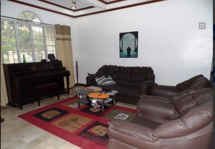 "Bungalow House with Spacious yard for rent in Angeles City, Pampanga"04
