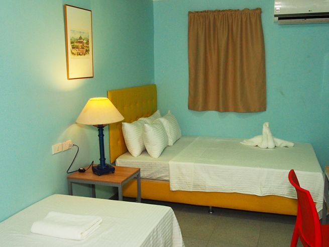 Weekly or Monthly serviced rooms - Discounted rates03