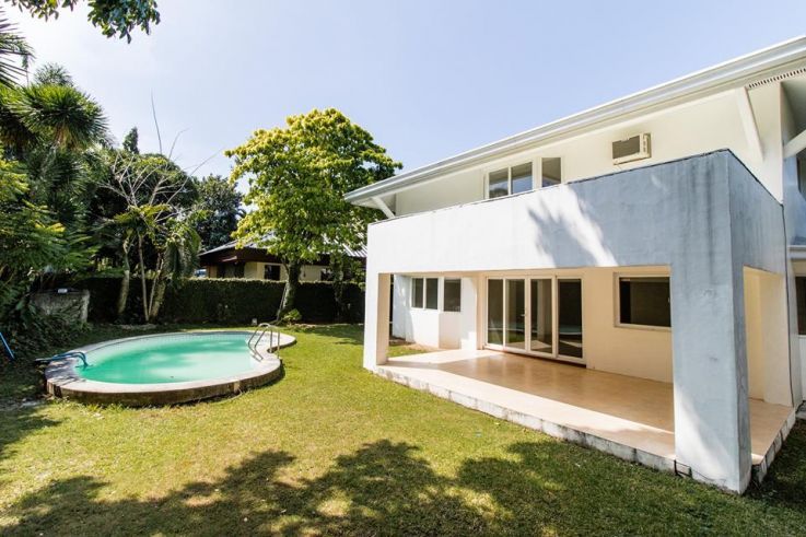 AYALA Alabang 4BR 4T&amp;B House with Swimming Pool for Rent01