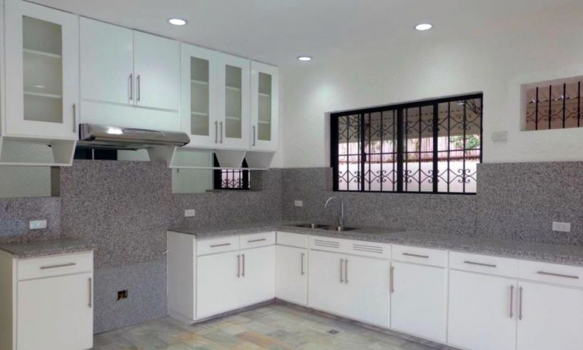 "Luxurious 4 Bedroom House and Lot for Rent in Dasmarinas Village, Maka"03