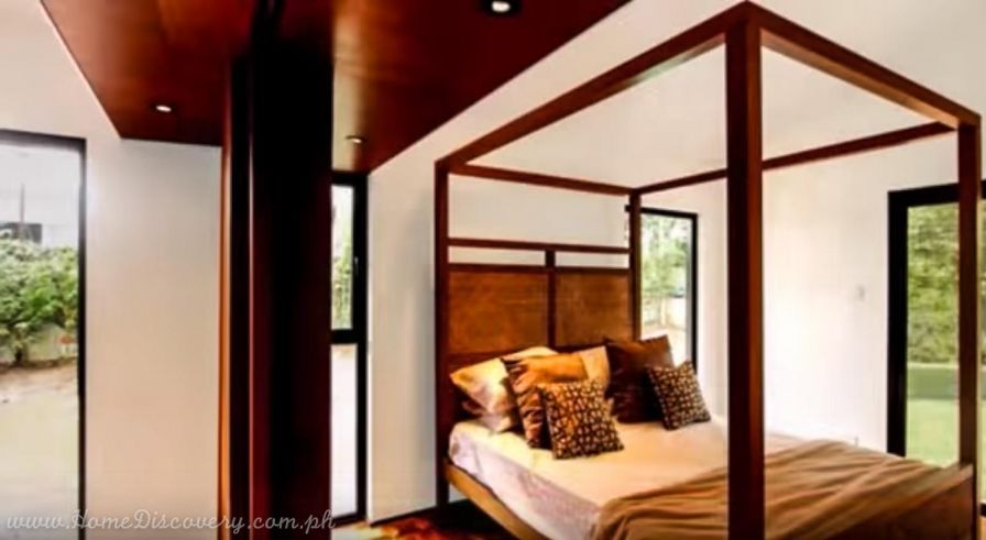 4Br House (Dasmarinas Village)03