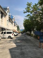 Townhouse for lease in Quezon city02