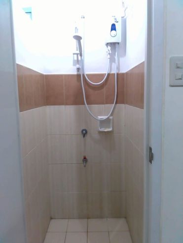 "Grand Central Residences - 1 Bedroom for Rent in Highway Hills, Mandal"03