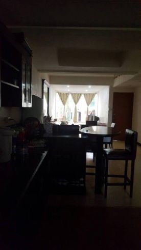 Two storey townhouse for rent with 2 bedrooms very near to walking str04
