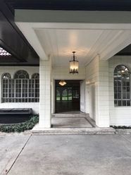 "House for rent at North Forbes Park, Makati City"02