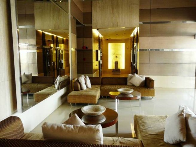 2 Bedrooms in Kensington Place BGC Taguig Unit Code: KEN2503