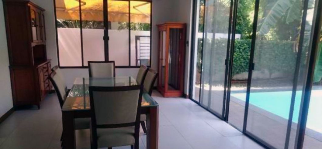 "Stylish 3 Bedroom House and Lot for Rent in Dasmarinas Village, Makati"04