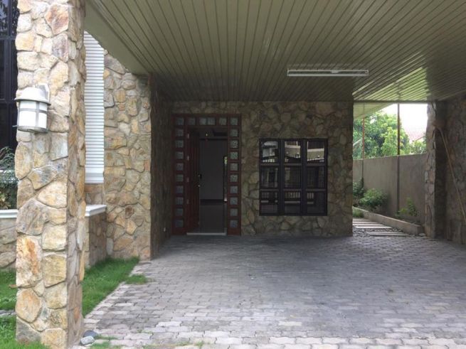 3 Bedroom House and Lot for Rent Near  Marquee Mall and Nlex04