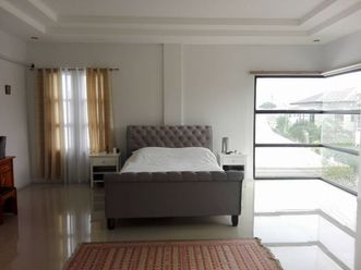 4 Bedroom Furnished House and Lot for Rent in Hensonville02