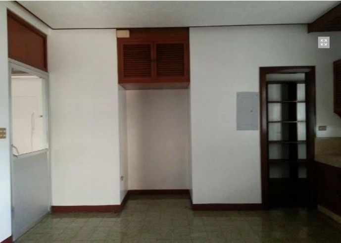Spacious Bungalow House for rent in Friendship - 40K03