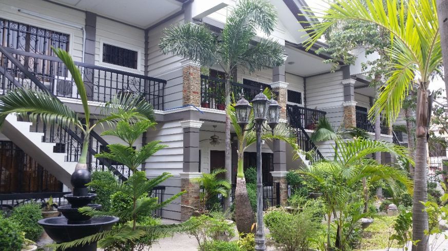 2 Bedroom Furnished Town House with Pool for rent04