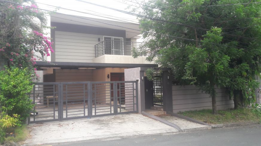 Alabang Hills house for rent- Modern Designed 2 Storey03