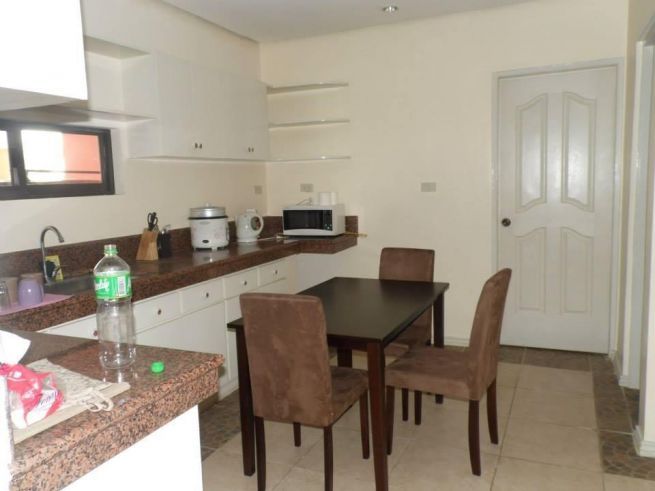 3 Bedroom Townhouse For Rent In Friendship Angeles City03
