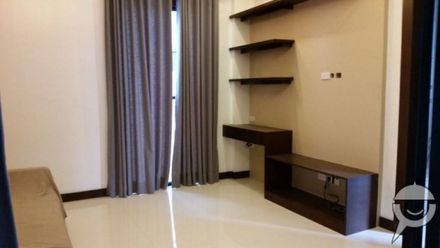 2 Storey House and lot 5 Bedroom with Swimming Pool for Rent in Angele02