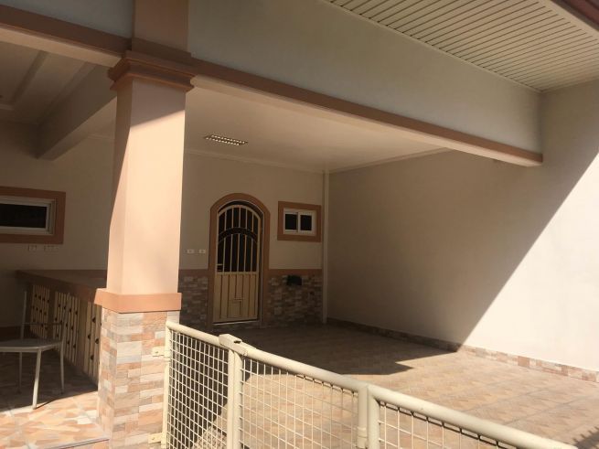 Modern Bungalow House and Lot With 3 Bedrooms For Rent in Secured Subd03
