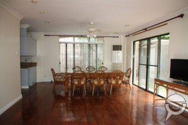 FOR RENT 2 STOREY HOUSE AND LOT IN CEBU CITY02