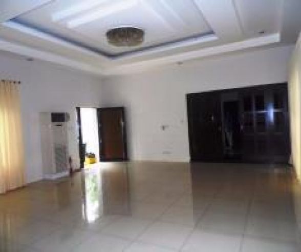3 Bedroom Furnished Bungalow House and Lot with Pool for Rent03