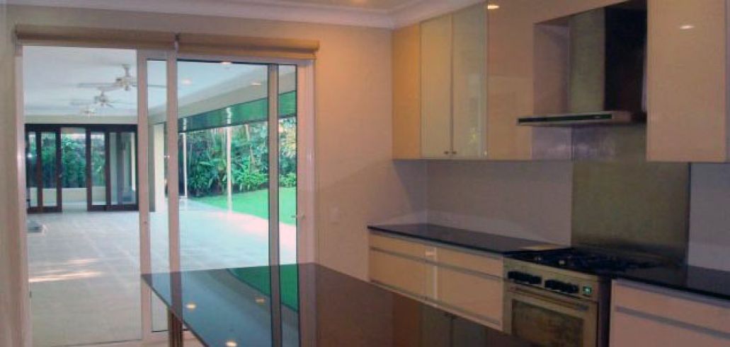 4 Bedroom Bungalow House for Rent in Dasmarinas Village Makati(All Dir04
