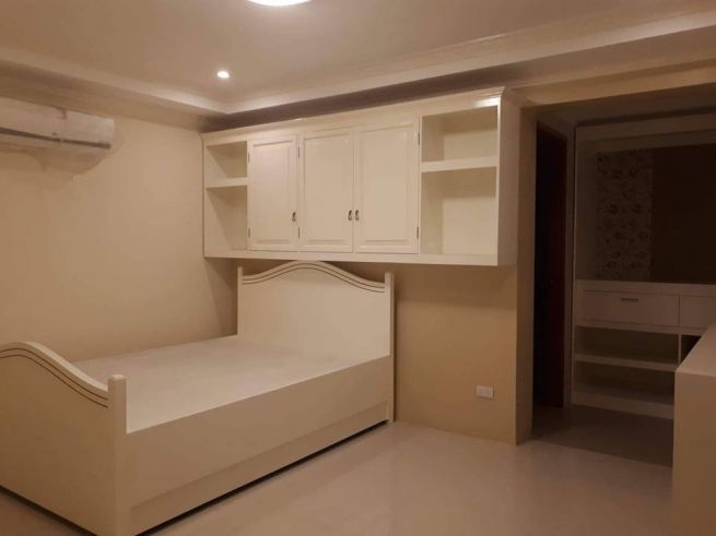 Mediterranean House with 4 Bedrooms for rent in Friendship - 120K03
