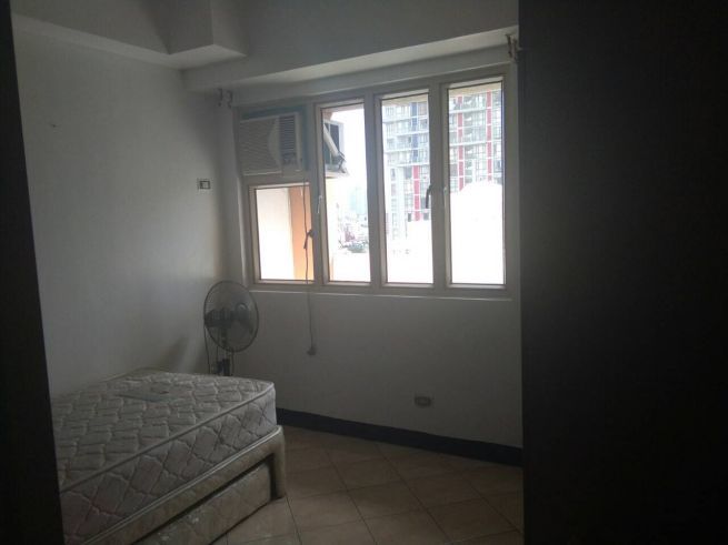 1 bedroom For Rent in LaSalle Taft04