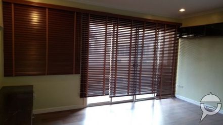 "semi furnished 5 bedroom house in Lahug, Cebu City"02