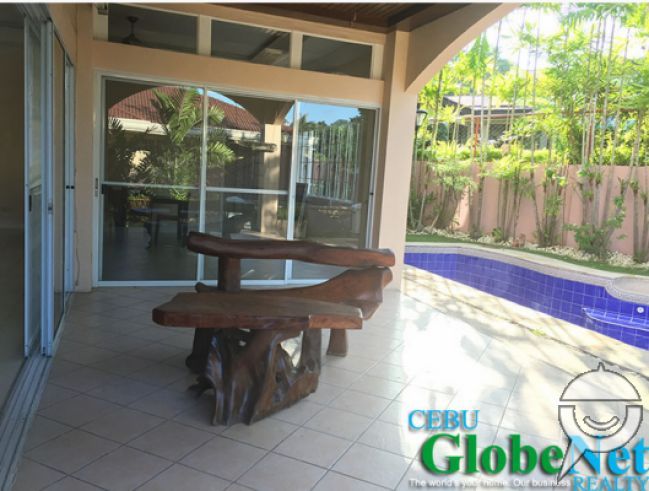 "House for rent in Cebu City,Northtown Homes with swimming pool"04