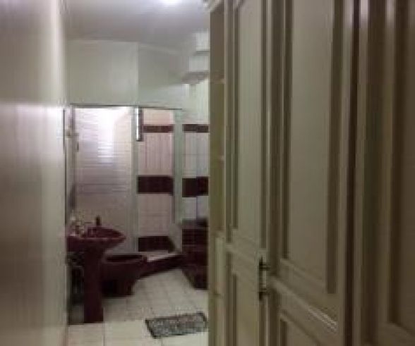 5 Bedroom House and Lot for Rent in a Secured Subdivision04