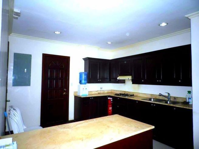 House In Clark Pampanga For Rent With 3 Bedrooms03