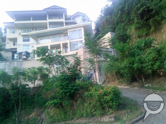 BIG OVERLOOKING HOUSES FOR RENT IN CEBU03