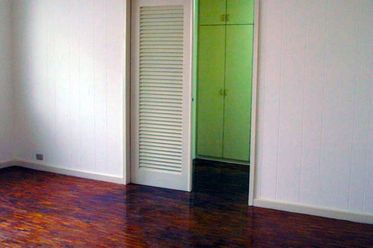 Well-Maintained 4 Bedroom House for Lease in San Lorenzo Village02