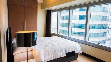 One Central 2 Bed Room Unit for Rent at 100k permonth02