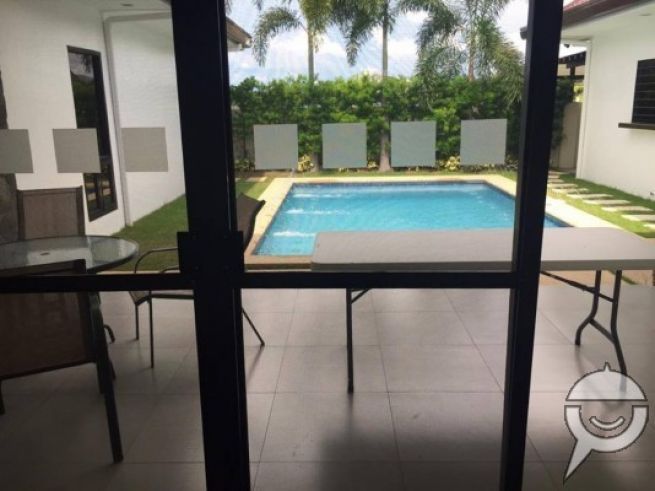 Four bedrooms House and Lot for Rent in Angeles City Near Clark03