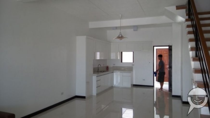 Brand New 2 Bedroom plus 1 Guest Room for Rent near korean town03
