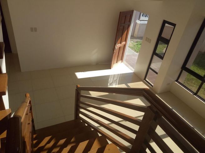 Two Storey House and Lot With 3 Bedrooms For Rent in Secured Subdivisi04