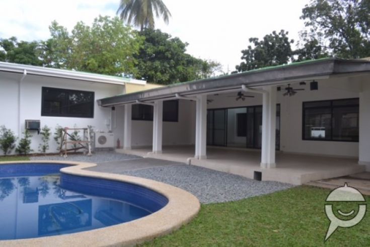 For Lease: Urdaneta Makati House and Lot03