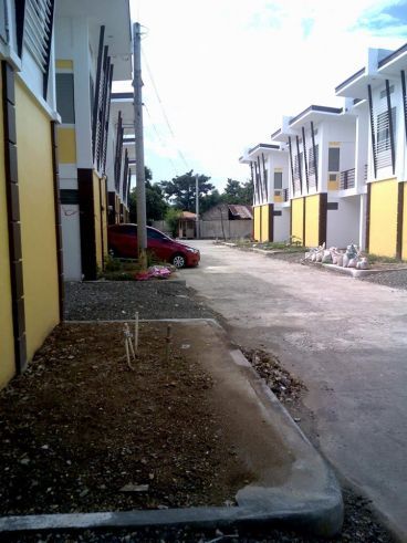 Cebu Minglanilla Duplex House For Rent03
