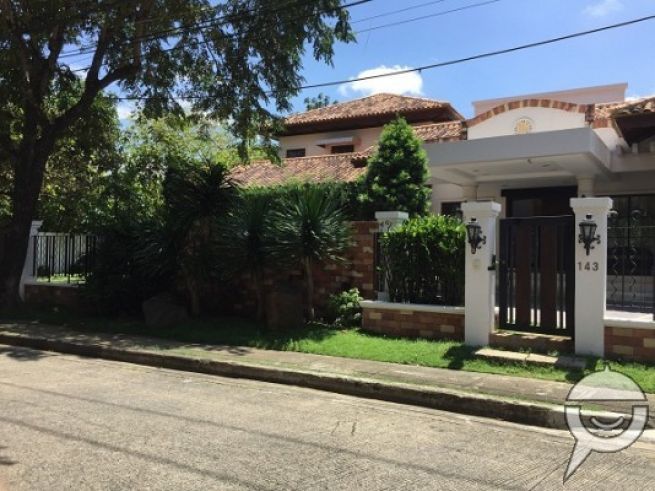 Ayala Alabang Mediteranean House for Rent 300k per month03