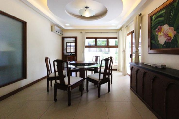 Ayala Alabang Modern House For Rent04