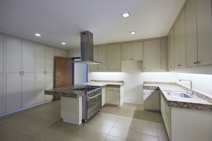 "3BR Spacious Bungalow House and Lot for Rent at Urdaneta Village, Maka"03