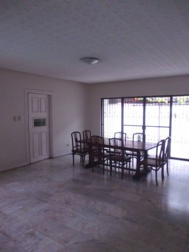 "500sqm Floor, 4 bedroom, House and Lot, Ayala Alabang Village, Muntinl"03