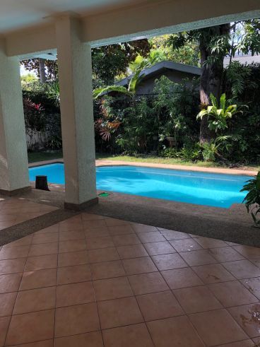 Dasmarinas Village Makati House for Rent 4BR04