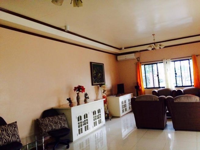 3 Bedroom Furnished Bungalow House and lot for Rent in a High End Subd03