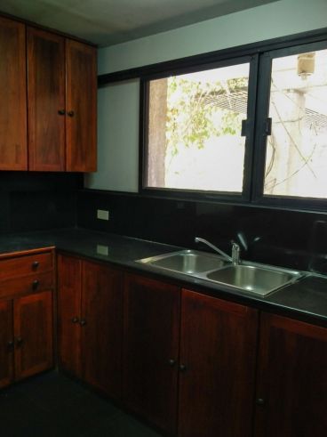 "3 Bedroom House FOR RENT in Valle Verde 6, Ortigas, Pasig"03